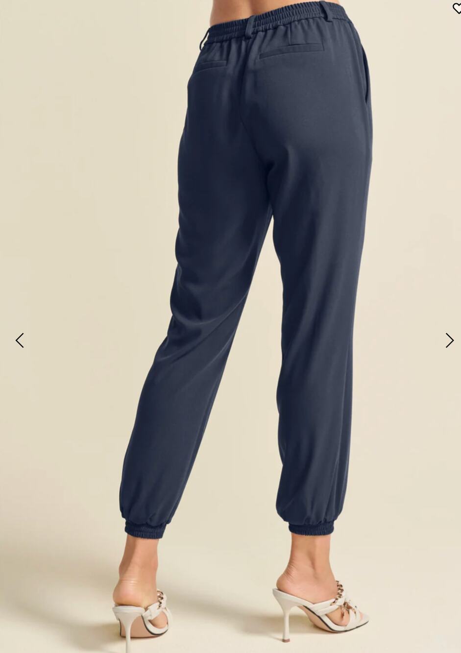New with tags, VENUS Woven High-Rise Joggers, Navy Blue, Size 12